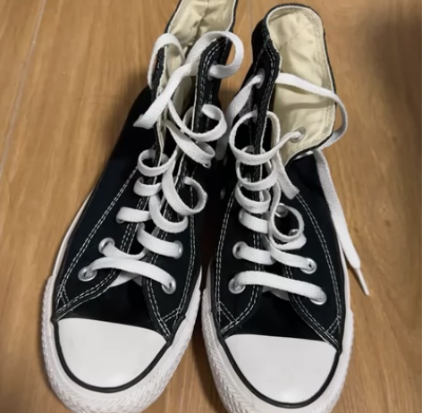 匡威70，38码 感兴趣的话点“我想要”和...