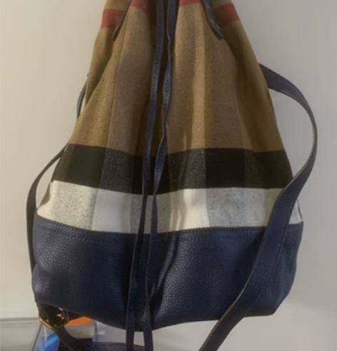 水桶包，可手提，可单肩，几乎全新，无磨损 ...