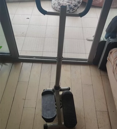 减肥踏步机 感兴趣的话点“我想要”和我私聊...