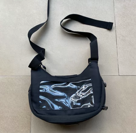 踏板车龙头防水包，买了两年也没用过 感兴趣...