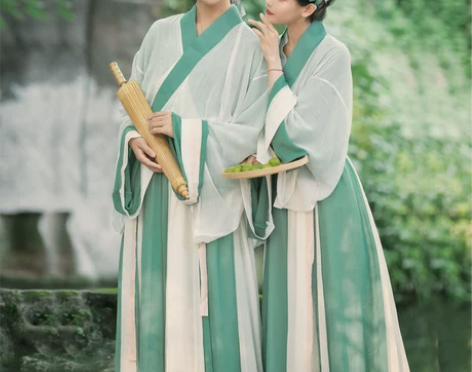 出已绝版汉服，仅试穿 闺梦令原创《萤火》男...