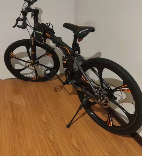 买来就骑过一次,没时间骑,一直放着。 感兴...