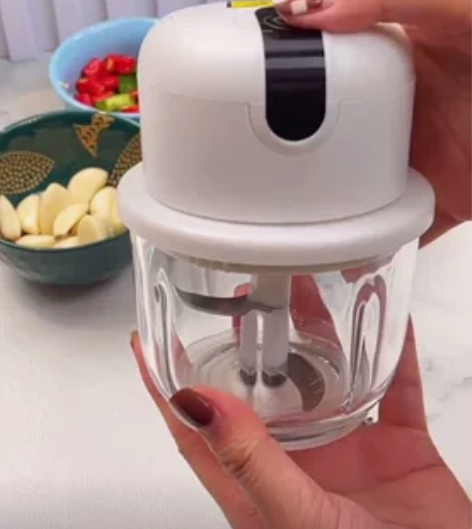 【特惠38.99元】电动打蒜器绞肉器家用捣...