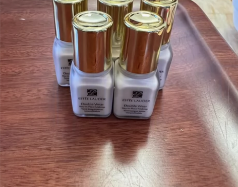 雅诗兰黛DW粉底液小样7ml，持久控油 1...