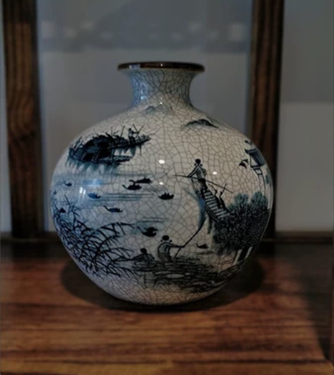 乾隆青华开片釉全新花瓶包邮处理 太占位置了...