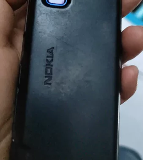 诺基亚523亮蓝色。不开机 感兴趣的话点“...