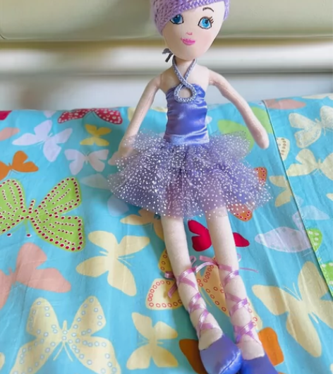 中古紫色芭蕾娃娃（海淘娃娃，只有一个）当作...