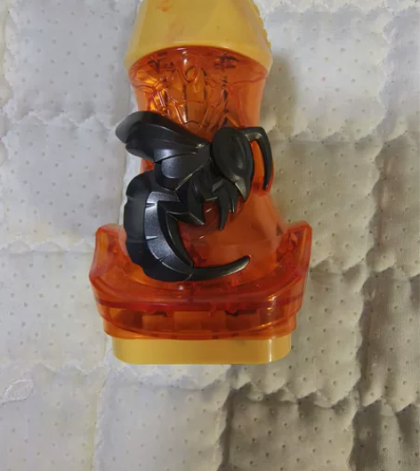 PB限定 假面骑士 女王蜂印章 感兴趣的话...