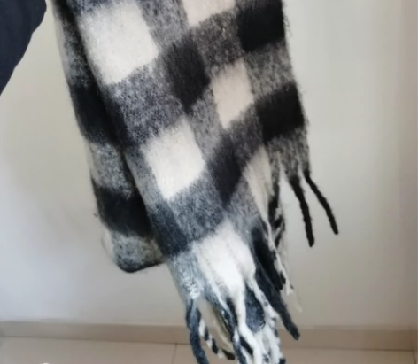 大格子羊毛大围巾 全新全新全新非常保暖百搭
