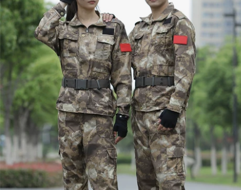 新式夏季迷彩服套装男大学生军训服迷彩服劳