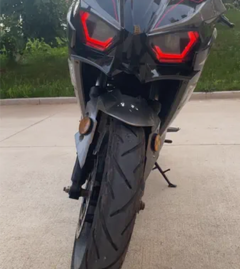 H2摩托车刚骑行一年，里程3600公里。已...