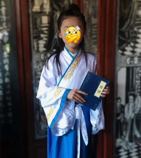 汉服 很好看,学校集体活动买来穿过一次,1...