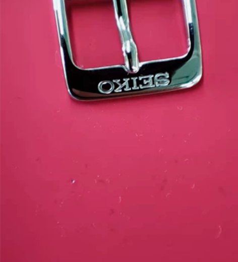 原装精工表扣15mm，保真。 感兴趣的话点...