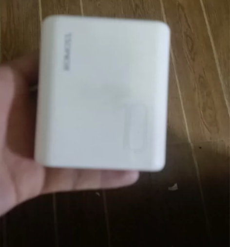 罗马仕充电宝ct10 一万毫安 二手物品售...