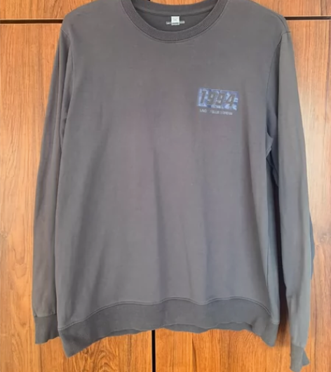 拉夏贝尔 品牌卫衣 个人闲置 纯棉 身高1...