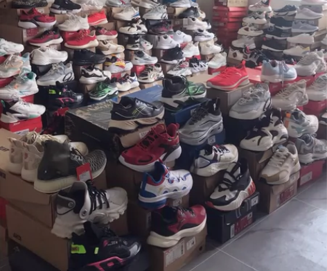 安踏，李宁，特步，鸿星尔克，361度，专柜...