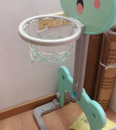 儿童篮球架可升降，宝宝长大了，用不上，闲置...