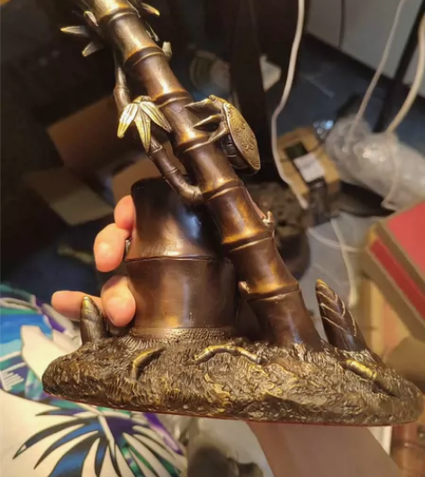 铜竹子笔筒，纯铜的，桌面摆件工艺品 纯铜的，买回来啥样子就啥...