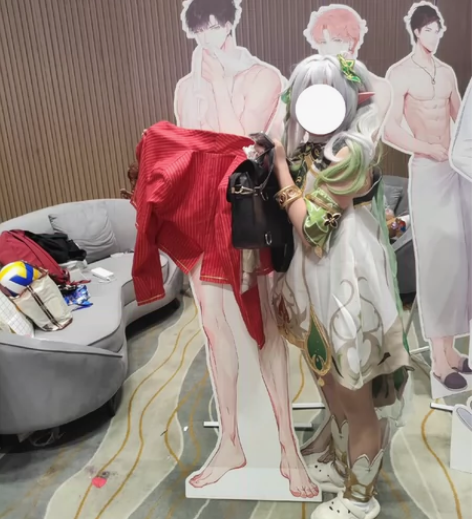 【出】小鸟家纳西妲c服l码和漫美造型假发，...