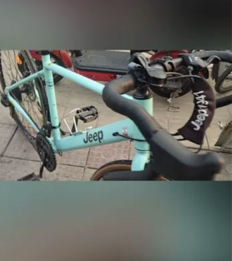 吉普新车刚买2月用不到了便宜出，原价900...