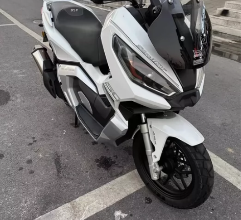 赛博150ADV，车况准新，零瑕疵。22年...