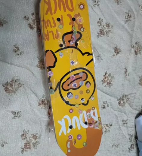 B.DUCK正品，小黄鸭滑板，全新带签，喜...