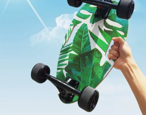 迷你4轮滑板上班代步瓜子小滑板便携四轮小鱼...