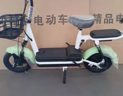 亏本转让全新未拆封电动车爱玛雅迪小刀同款电...