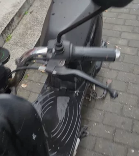 爱玛电动车48伏转让！！！铅酸电池，用了两...