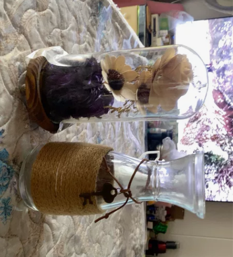 一个花瓶一个干花摆件 感兴趣的话点“我想要...