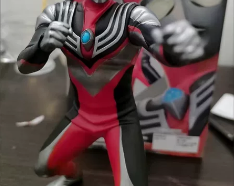 眼镜厂 英雄勇像 迪迦奥特曼 强力型 龙...