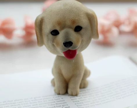 创意小狗狗树脂摆件车内饰品家居装饰办公桌摆...