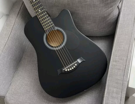 捡漏【原价一千多吉他，亏本处理】原价一千多...