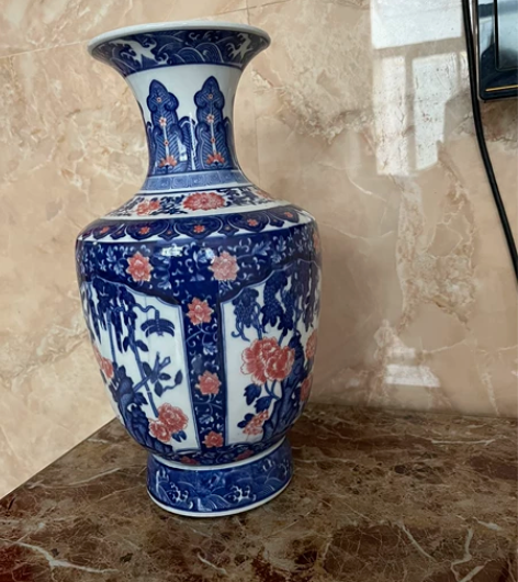 闲置高端青花釉里红景德镇瓷器 花瓶一个 想要的联系吧 高35...