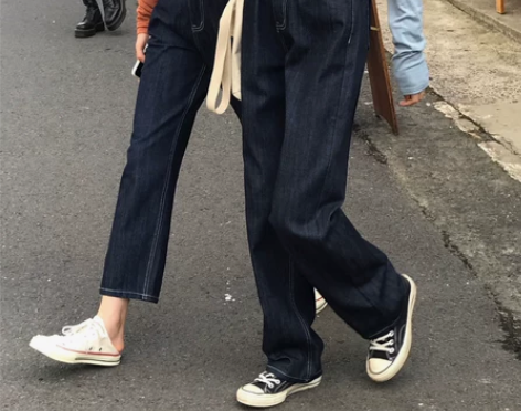 牛仔裤女大码胖mm显瘦春秋新款直筒九分裤梨...