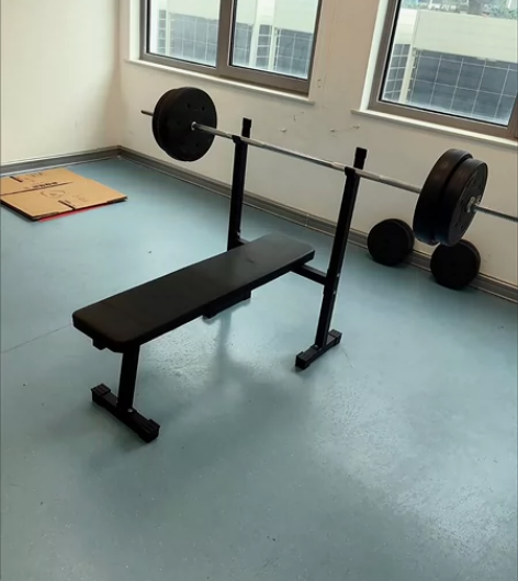 【全新包邮】多功能卧推架深蹲架家用健身器材...