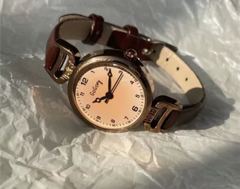 这款手表女复古英伦风小众轻奢时尚高级感女学...