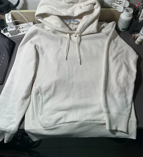 优衣库u系列卫衣 upj 设计师合作款 4...