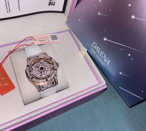 全新手表只拆过盒子包装 就放在家里闲置了 ...