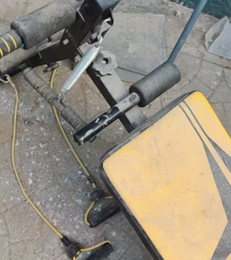 仰卧板 仰卧起坐收腹减肥训练板，买回来没用...