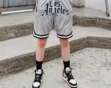 美式篮球训练短裤男夏季透气刺绣宽松五分裤速...