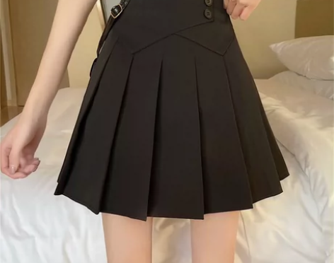 Y110     春夏 港风设计感  显瘦...