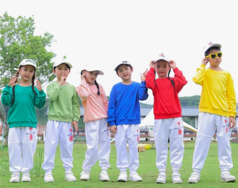 儿童啦啦队演出服幼儿园合唱表演服小学生运动...