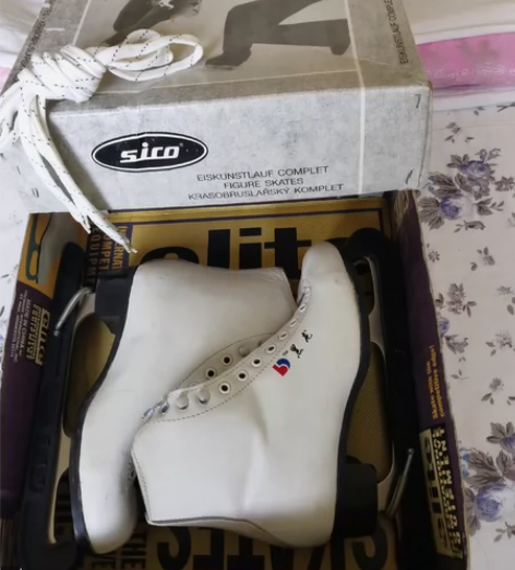 花样滑冰鞋，花刀，冰刀 女37码