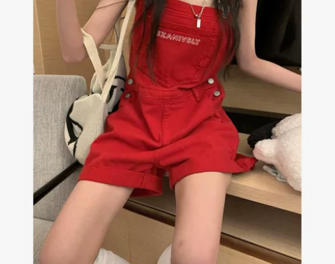 PPHOME热辣千禧妹~红色牛仔背带短裤宽...