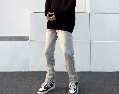 破洞牛仔裤 破洞牛仔裤显瘦高街浅色直筒小脚...