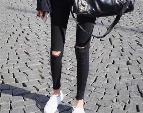 牛仔裤男女黑色破洞韩版九分修身小脚牛仔裤。...