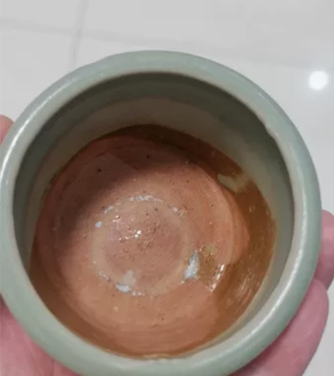 元代龙泉窑青釉旋纹三足吊脚炉筒式小香炉 尺...