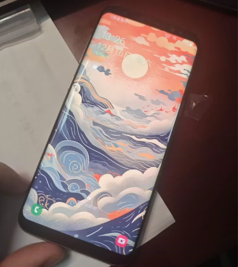 三星S8 4+64 用iPhone和同事换...