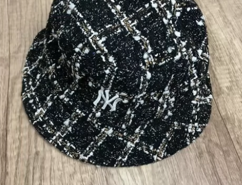 出MLB秋冬渔夫帽，姐姐怀孕送我的帽子家里...